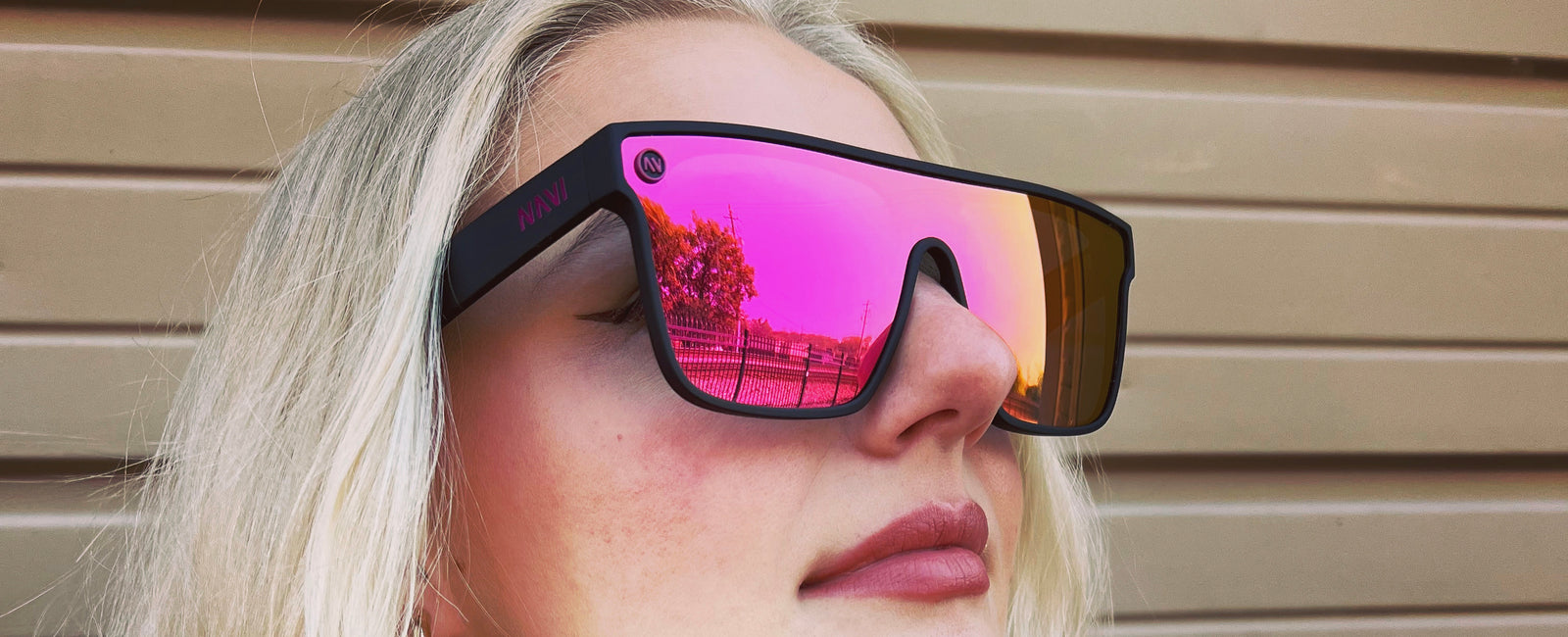 How to Choose Sunglasses for People with Round Eyes